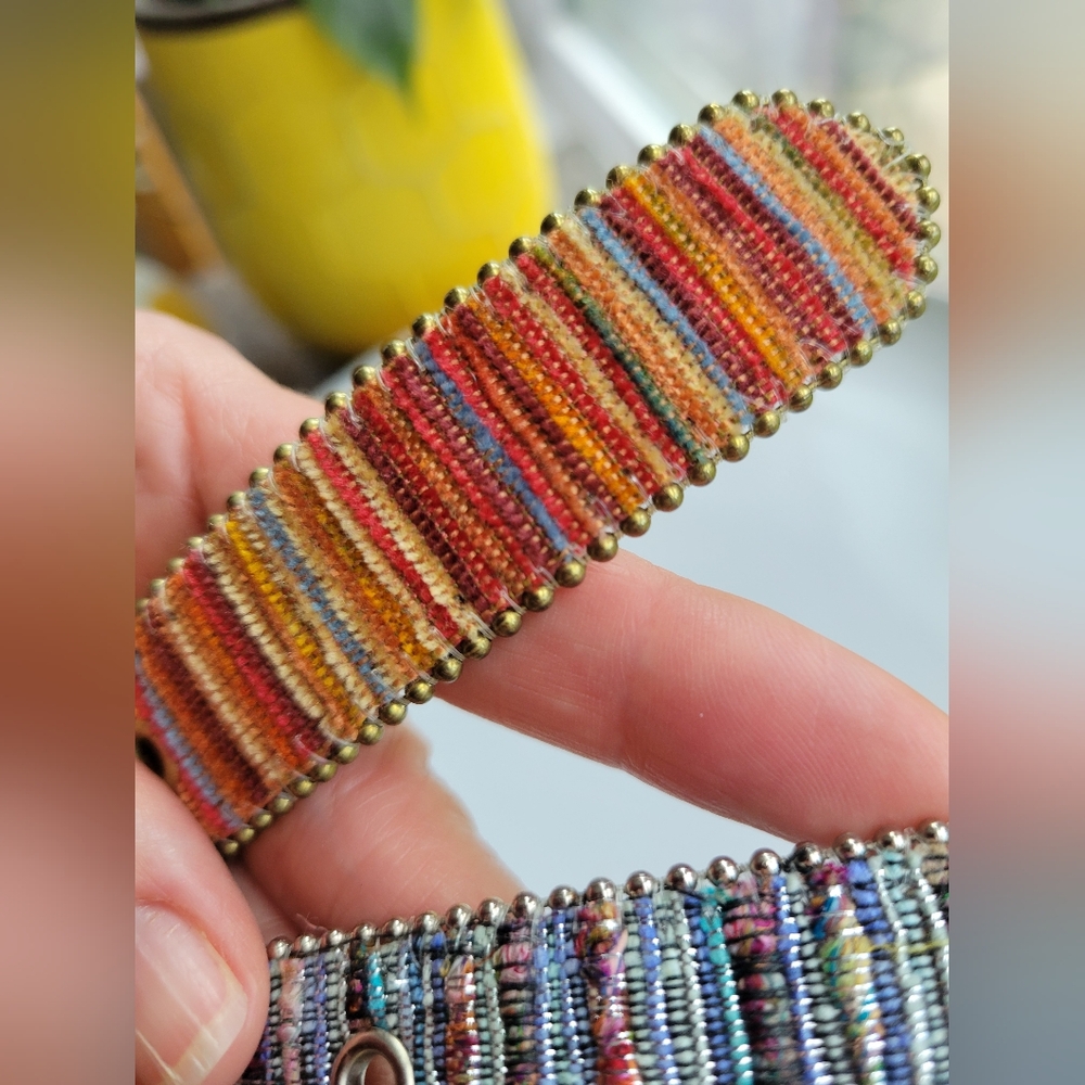 Vintage 80s Belt Lot USA made Multicolor Woven Silver/Blue Gold/Red M L - Picture 4 of 7